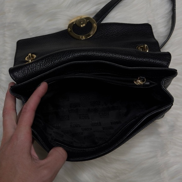 Michael Kors Black Leather Chainlink Shoulder Bag - Picture 12 of 13